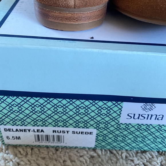 NEW AUSINA SELANEY-LEA RUST SUEDE BROWN 6.5 FLATS PURCHASED FROM NORDSTROM - Picture 3 of 3